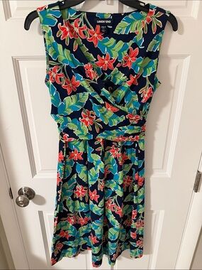 NEW Lands' End Fit & Flare Dress Surplice Top Tropical Floral Hawaiian XS Tall